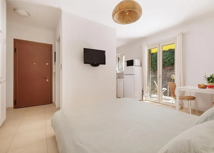 Apartament Eral *